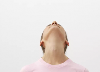 มาดู 4 ท่ากระชับคอ รักษาภาวะหยุดหายใจตอนนอน (OSA) แถมยังช่วยลดอาการปวดคอได้อีกด้วย