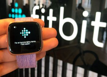 การติดตามการหยุดหายใจขณะหลับของ Fitbit จะทำงานได้ดีหรือไม่