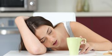 ง่วงนอนบ่อยเพราะนอนกรน