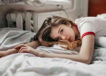 ตื่นบ่อยตอนกลางคืน